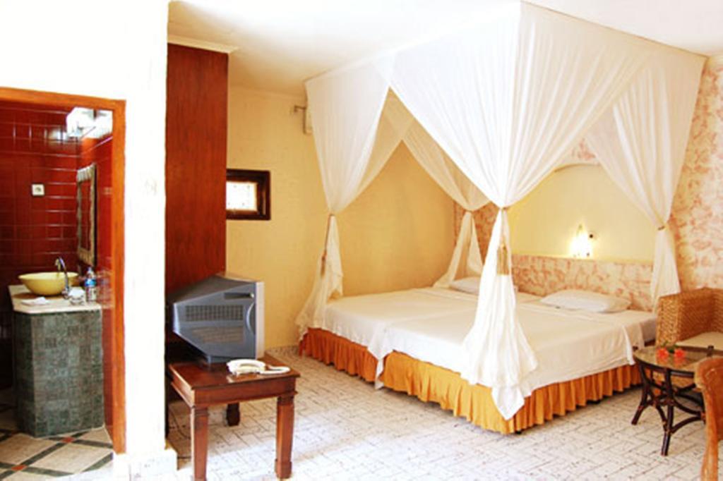The Alit Hotel Kuta  Room photo